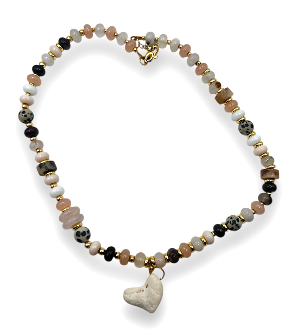 Lora necklace